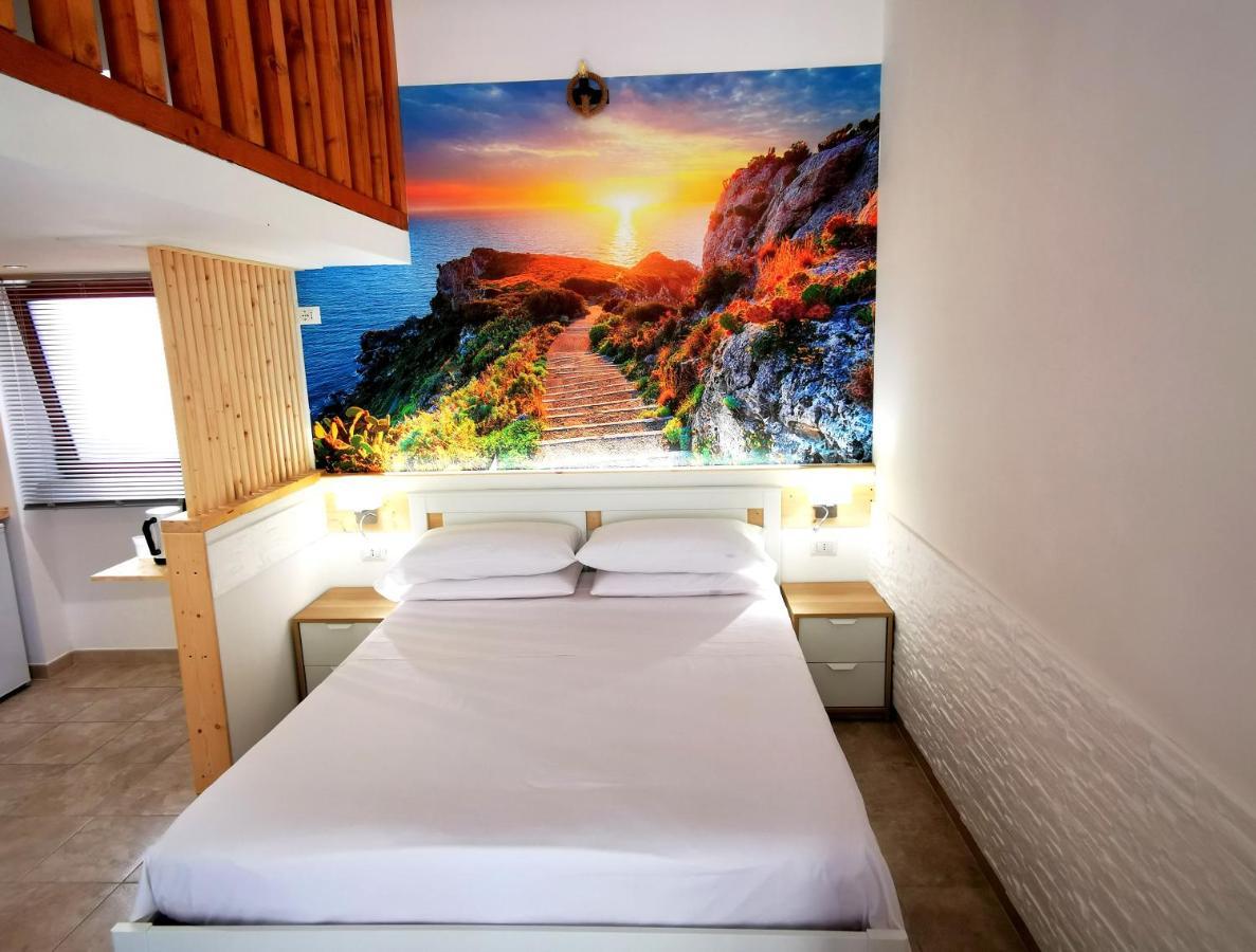 Guru House B&B Apartments Milazzo Eksteriør billede